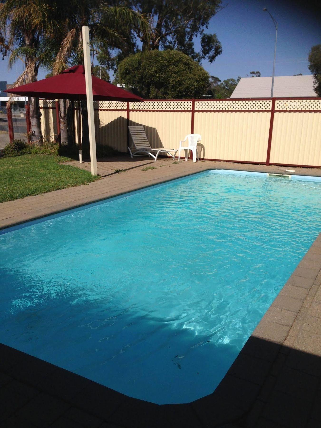 Centre Town Motel Nagambie Dış mekan fotoğraf
